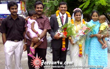 Bibin Jisha with Jaison Family Photo